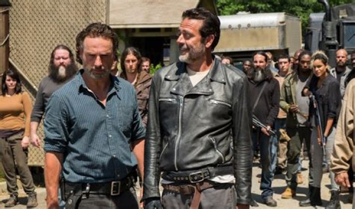 A Guide To The Saviors On 'The Walking Dead' Because Even Negan Must Have A Hard Time Keeping Track