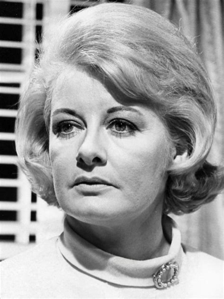 Constance Ford Net Worth | ZBlogL