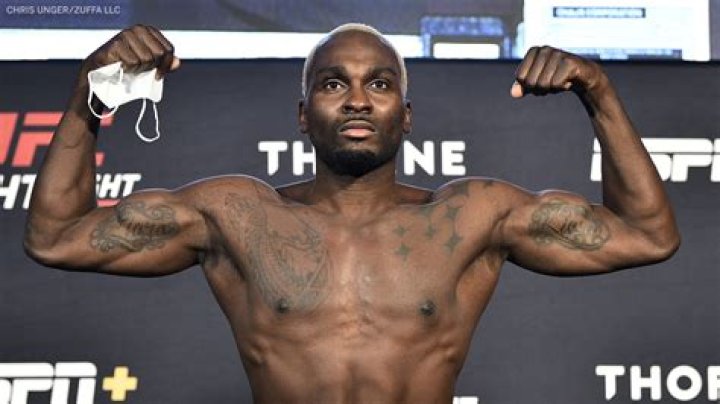 Derek Brunson - Bio, Age, height, weight, Wiki, Facts and Family