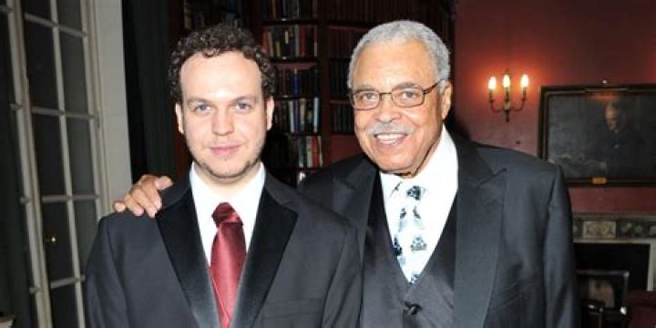 Discover The Untold Truths Behind James Earl Jones' Net Worth