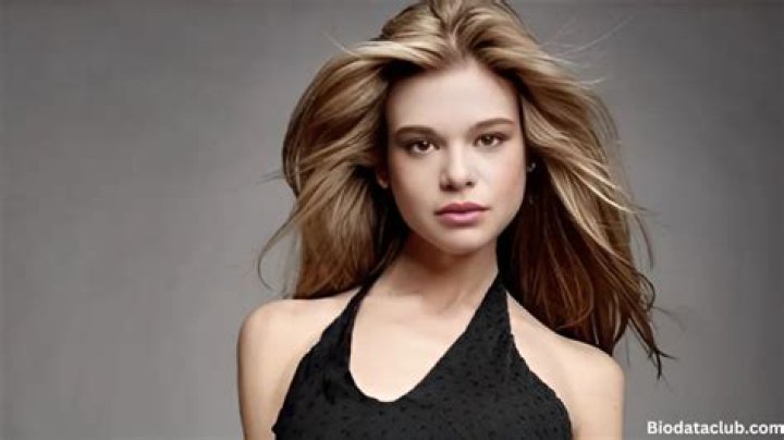 Ellen Muth Heritage, Personal Life, Career, Spouse, Biography
