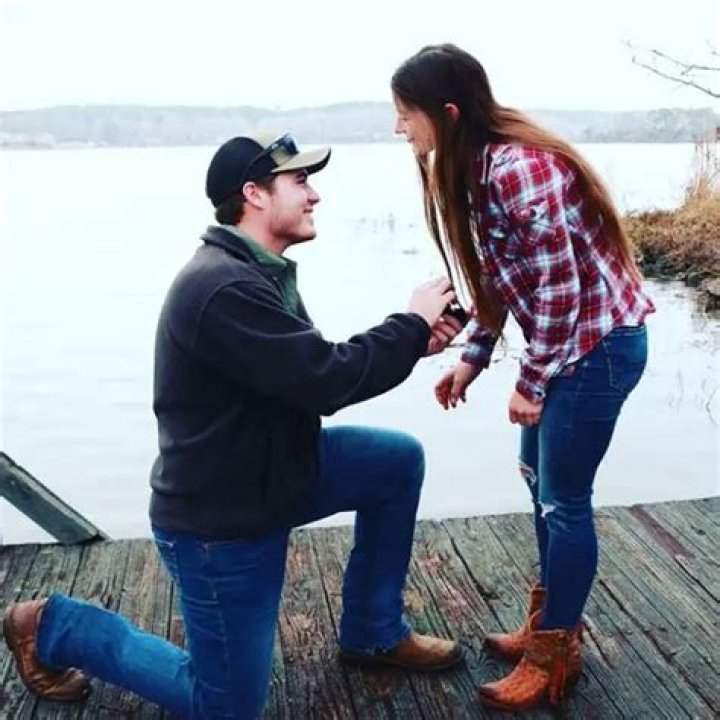 Is Hannah Barron Still Married?
