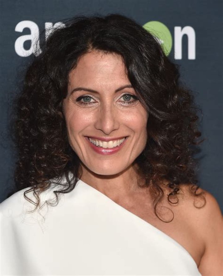 Lisa Edelstein - Bio, Age, Wiki, Facts and Family