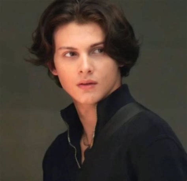 Miguel Gallego Armbula 2021: The Son of Luis Miguel and Aracely Armbula