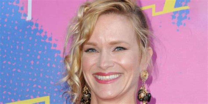 Nicholle Tom (Beethoven) Wiki Bio, age, height, net worth, husband, kids