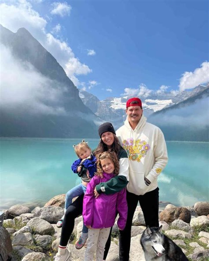 Uncover The Inspiring Journey Of Taylor Lewan's Wife