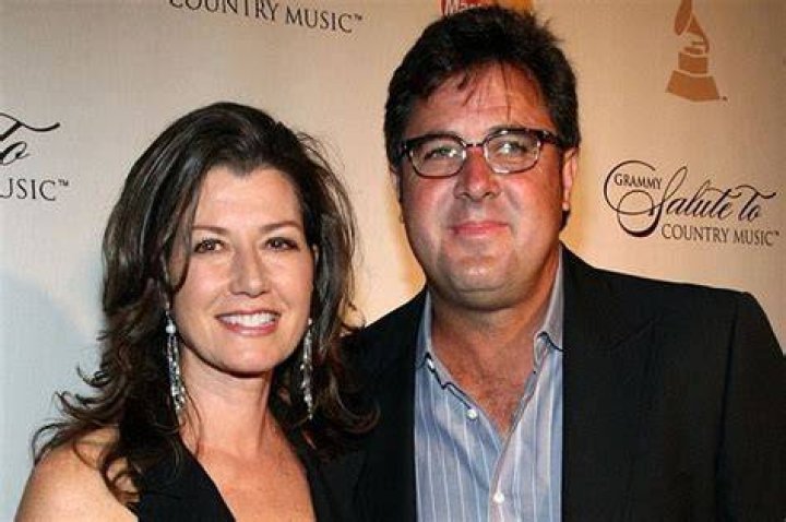 Vince Gill Ex-Wife: Who is Janis Oliver