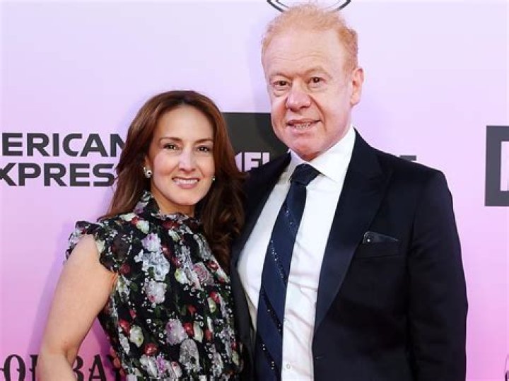 Who Is Claudine Revere, Anthony Pratt's Wife?